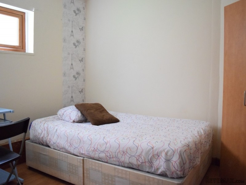 4 - 75 Acton Lane R4