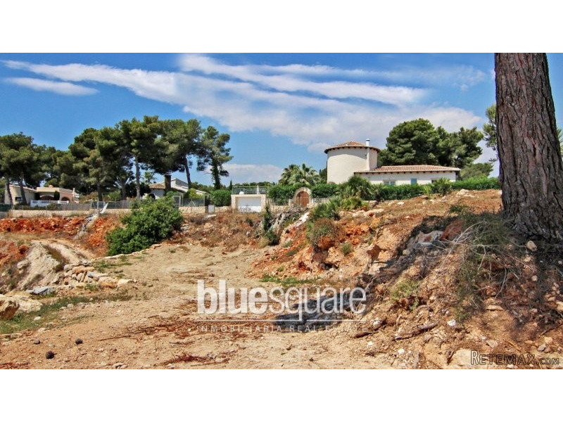 SEA VIEW PLOT - 2