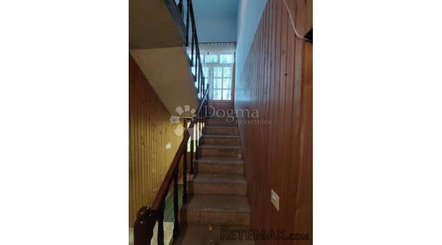 OBITELJSKA KUĆA, KNEŽEVI VINOGRADI - 5