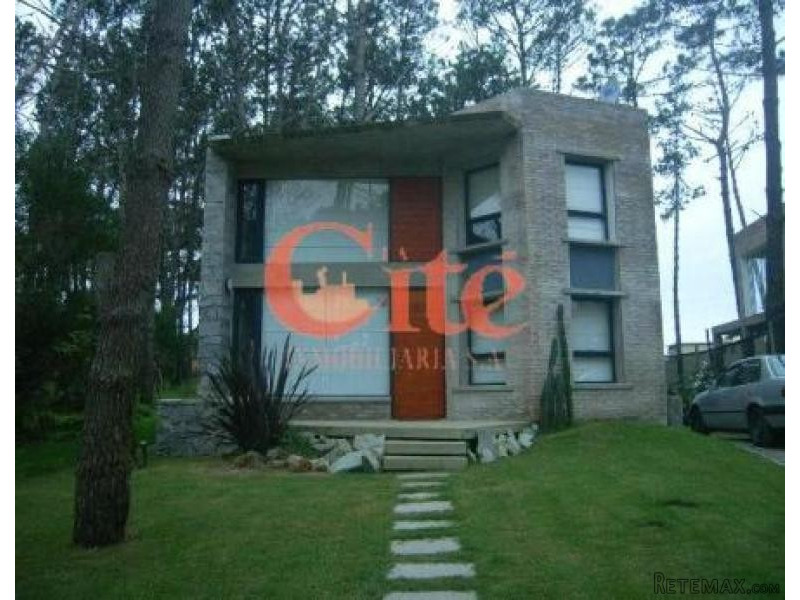 3 Bedroom House - For Rent -..