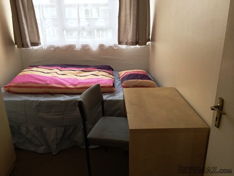 Single room, Zone 2, Mile End