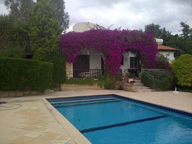 Three bedroom bungalow for rent, Tala..