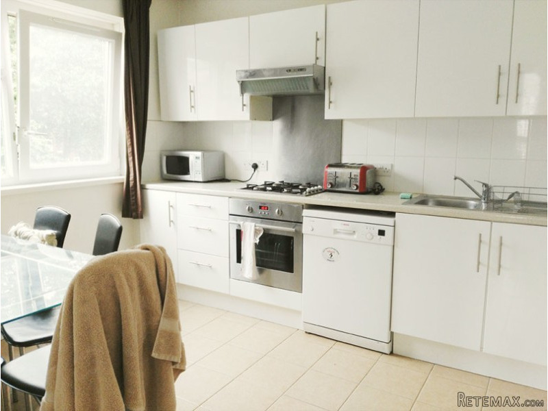 Cropley Court A (Whole Property)
