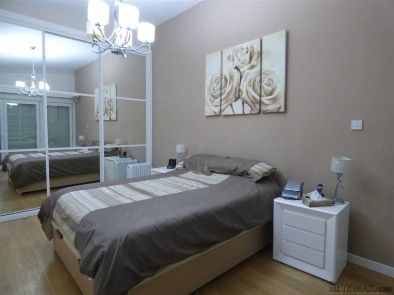 3 bed house in South District - 2