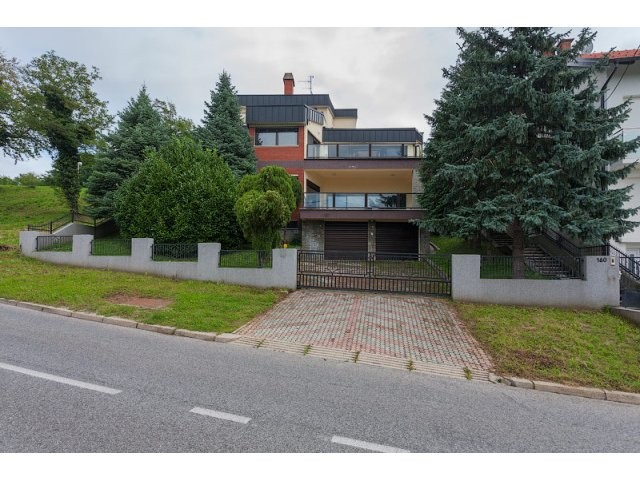 3 bedroom Apartment For Sale: Kozarceva.. - 2