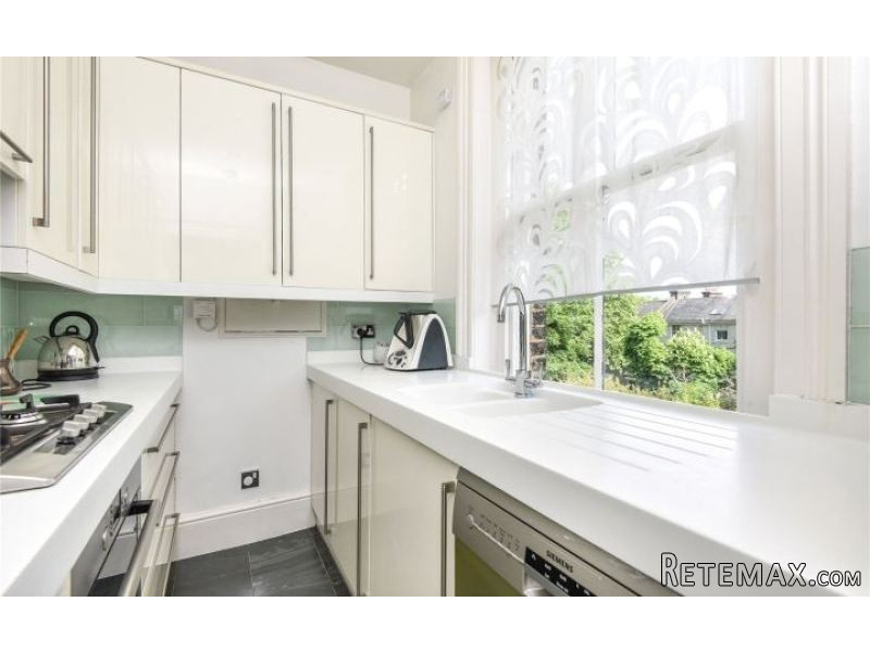 Thurlow Road - 2