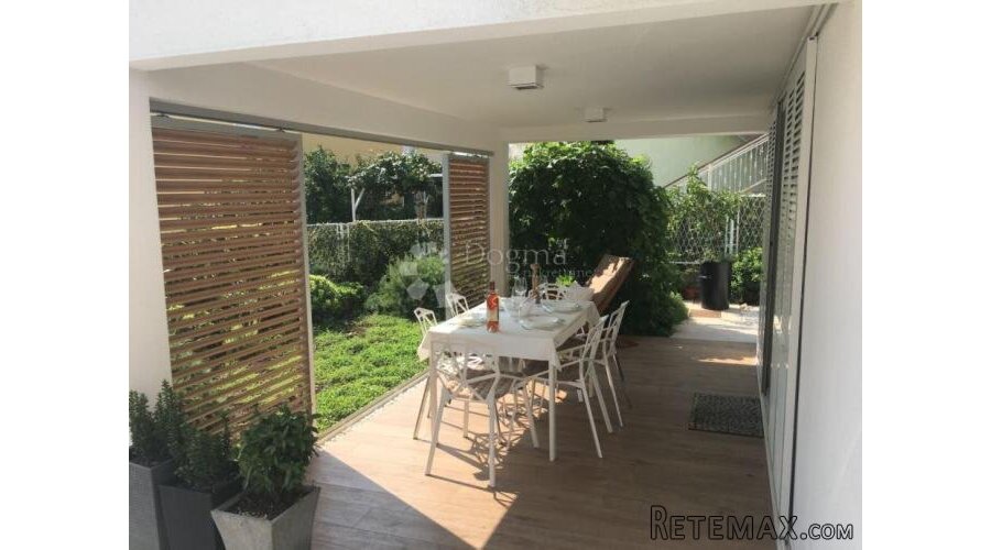 BRODARICA - Šibenik - prekrasna kuća uz more - top lokacija - 3