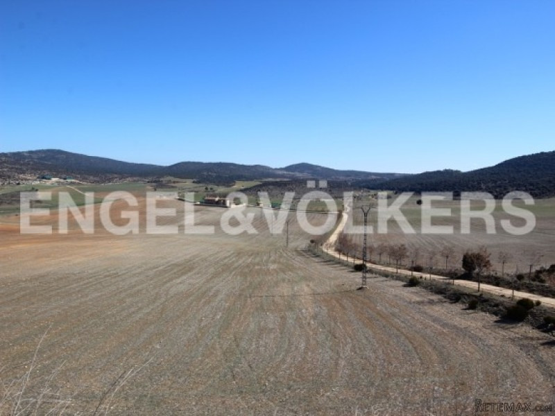 Spectacular Hunting Estate In The..
