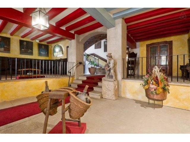 4 bedroom Cottage For Sale: LLEIDA.. - 2