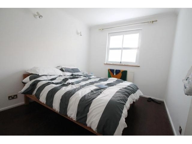 Room to rent - 2