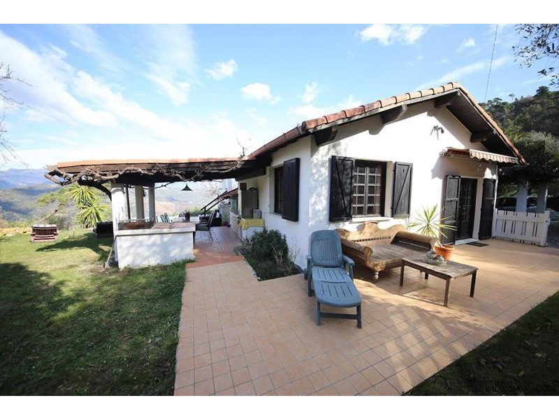 4 bedroom Detached House For Sale:..