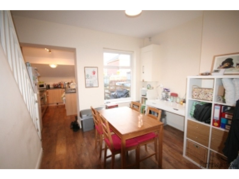Hirst Wood Road, Shipley Bd18 4bu - 2
