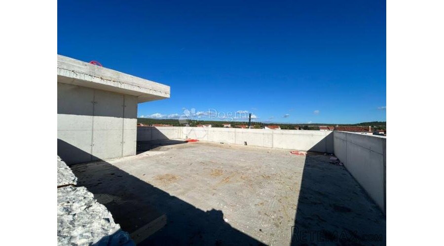 S5 Sukošan – Trosoban stan 87 m² s terasom i loggiom - 3
