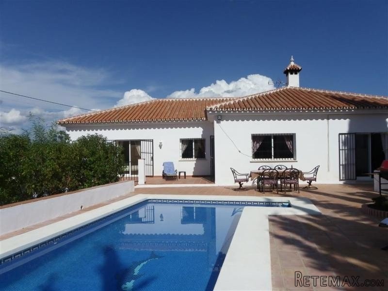 4 Bedroom Finca Villa - 2