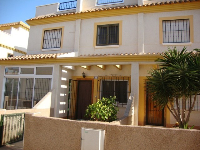 2 Bedrooms - Townhouse - Alicante - For..