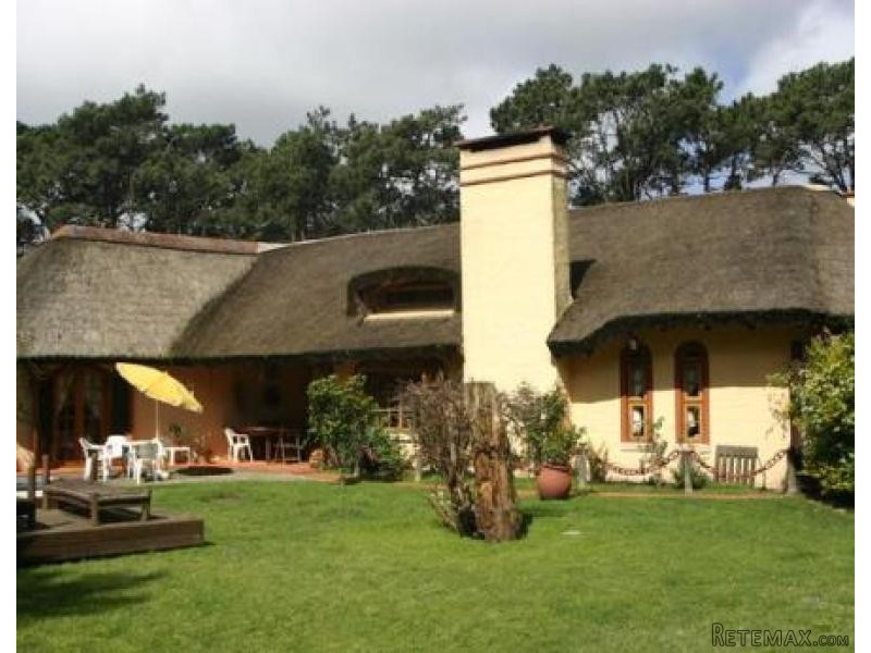 4 Bedroom House - For Rent - Bº Cordoba