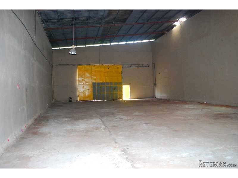 Spacious Warehouse In Front Of Costa.. - 2