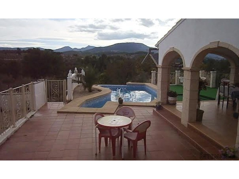 Cocentaina 4 Bedroom Chalet Ag0134 - 2