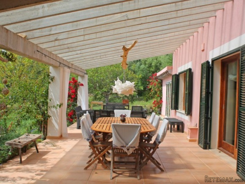 Modern Country House With Splendid..