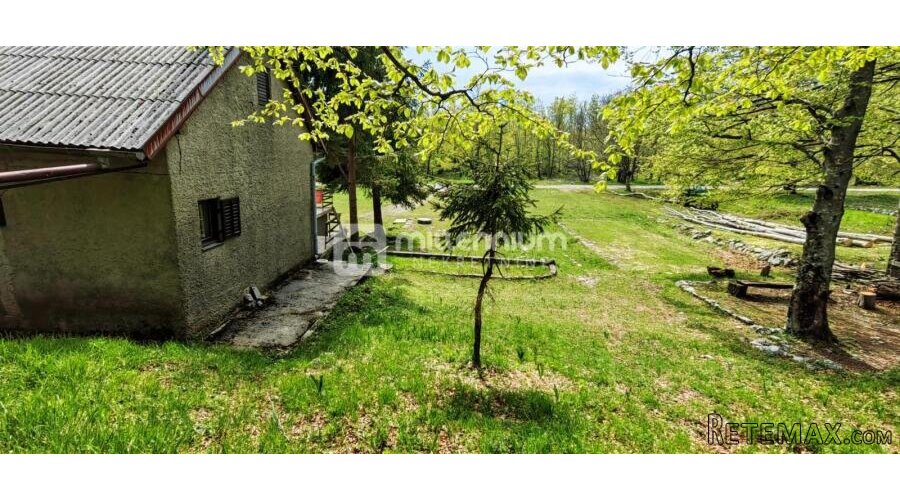 Platak, 40m2, vikendica s 7.611m2 okućnice - 12