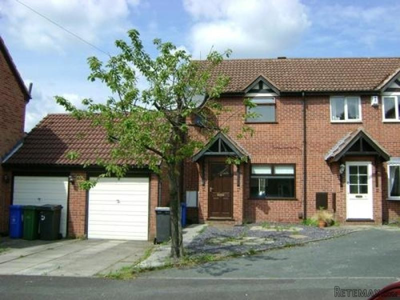 2 Bed Semi-Detached House To Rent