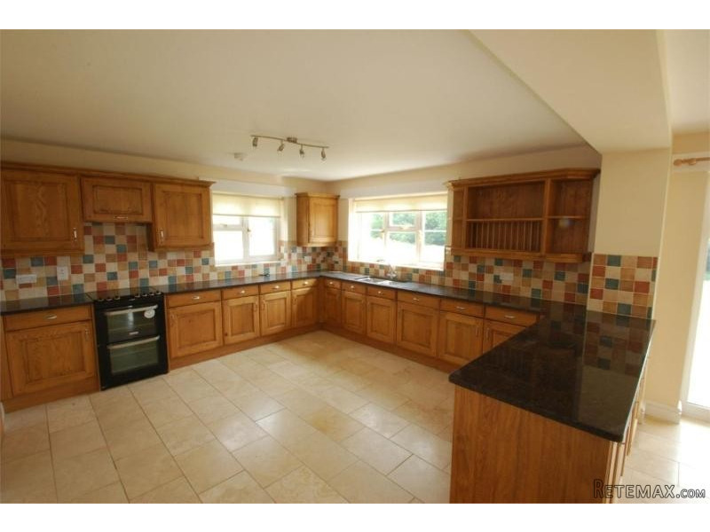 4 Bedroom Detached House - 2