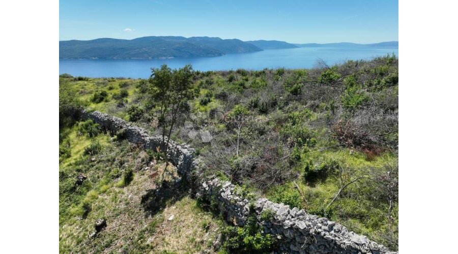 Građevinsko zemljište, okolica Plomina - 2