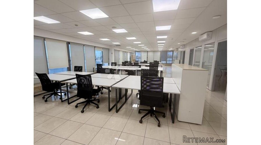 Split, POSLOVNI PROSTOR 364 m2, dostupan odmah! - 2
