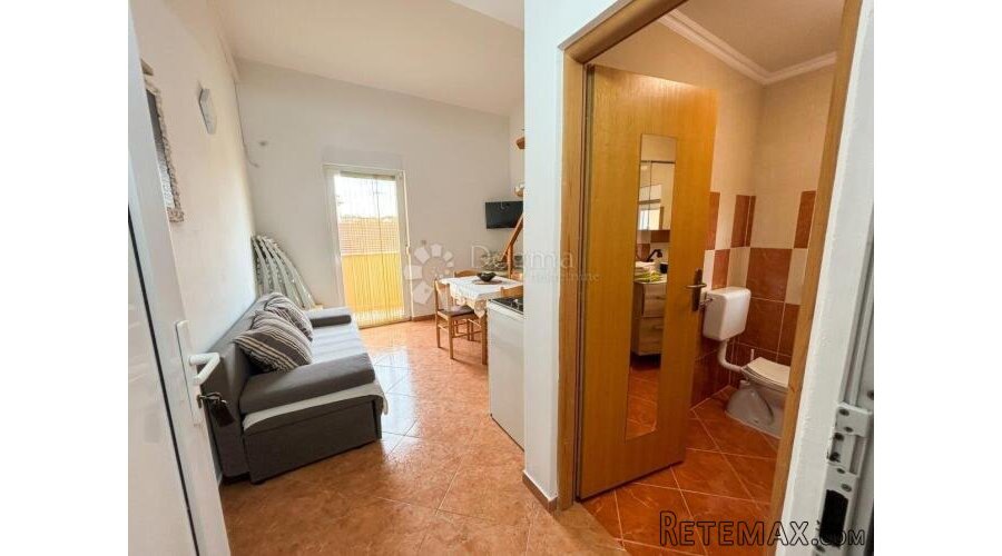 Prilika! 3 Apartmana na jednom Katu - 2