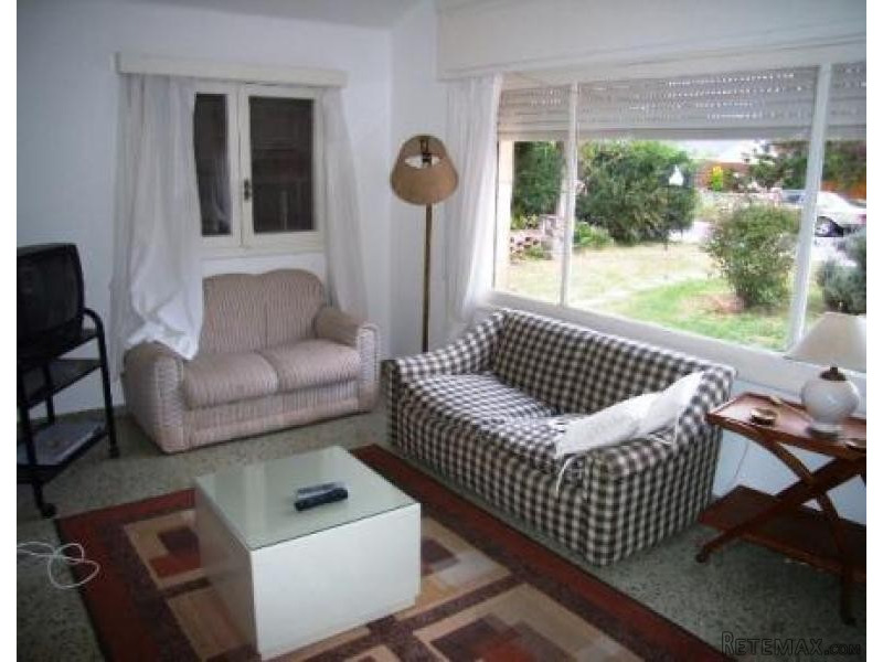 3 Bedroom House - For Rent - Mansa - 2