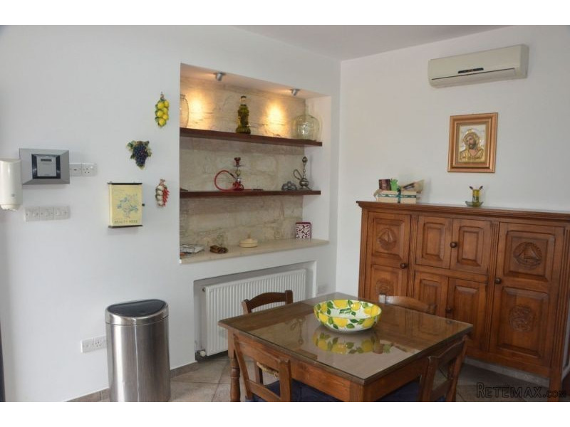 Amazing villa in Ayios Tychonas - 2