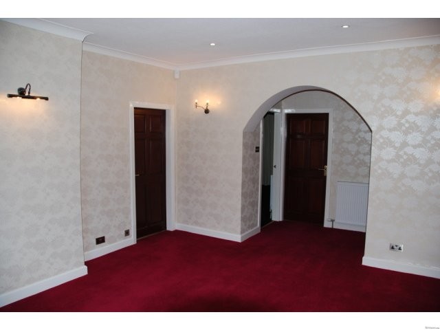 Lochardil Farmhouse, Laggan Road.. - 2