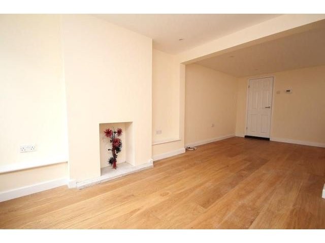 2 bedroom Property For Rent: Gordon..