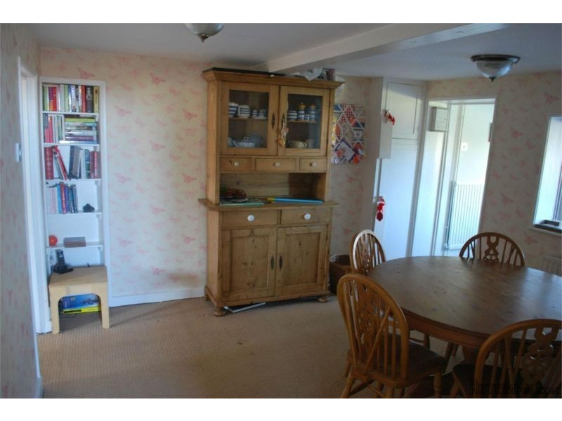 3 Bedroom Cottage - 2