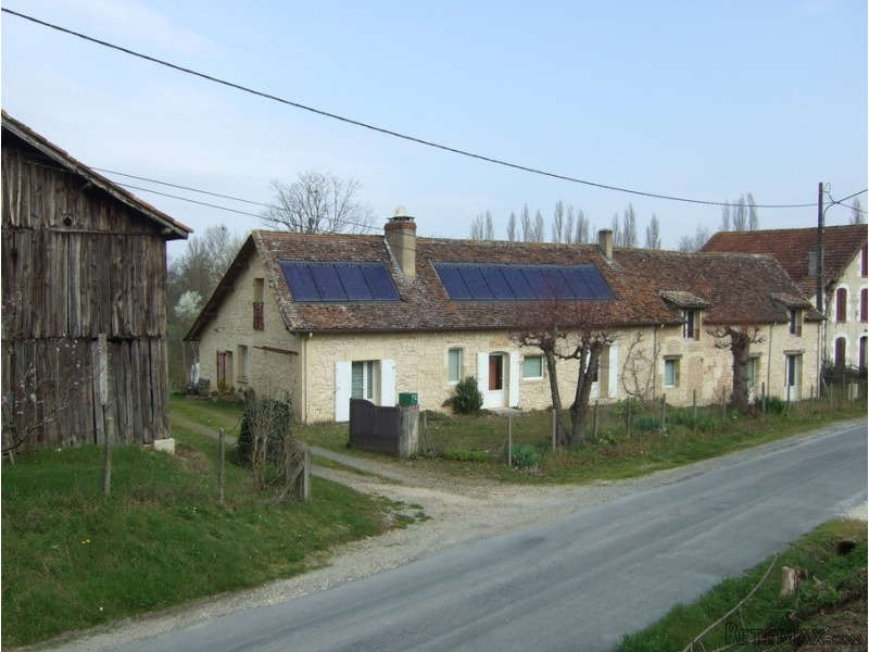 maison ST LAURENT DES VIGNES 367 425..
