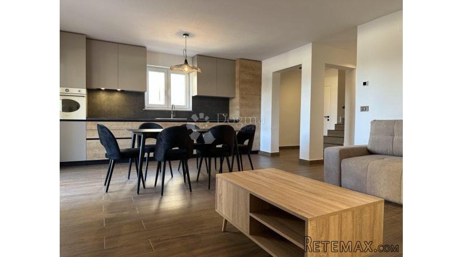 MODERAN DVOSOBNI STAN 15 M OD MORA - UMAG - 2