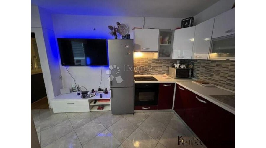 STAN - GORNJA DRENOVA, 55 m²