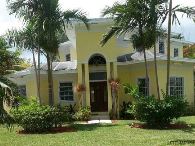 Home Rentals - 'Garden in the Grove' is
