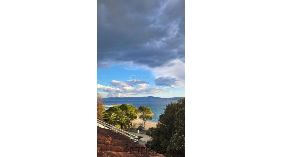 CRIKVENICA KUĆA 1.RED DO MORA