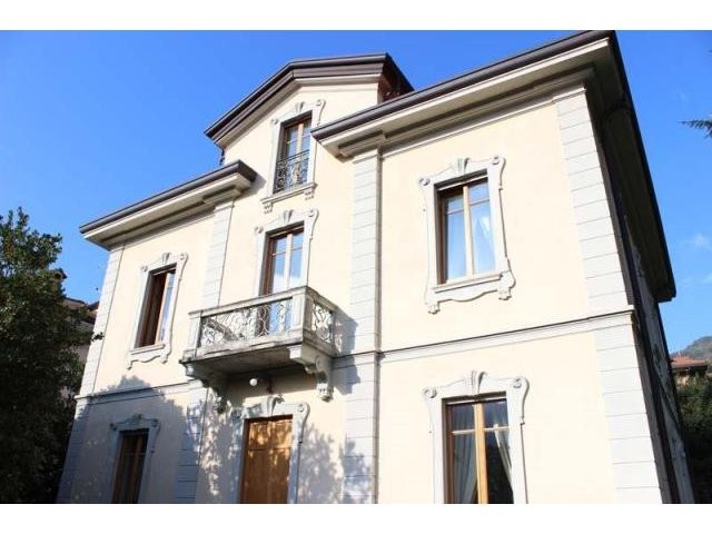 8 bedroom Villa For Sale: Cernobbio