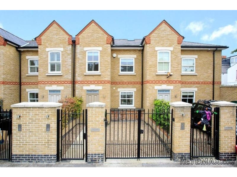 3 bedroom terraced house to rent
