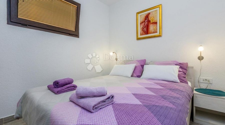 MALINSKA - APARTMAN S VELIKOM OKUĆNICOM - 8