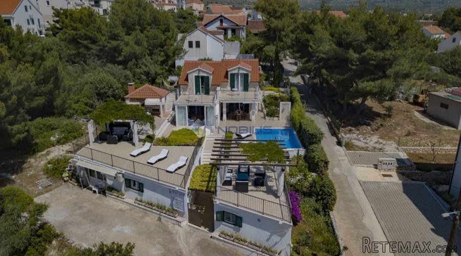 Brač, Milna - kuća s bazenom, 4 apartmana, 250m2, 670m2 o.. - 9