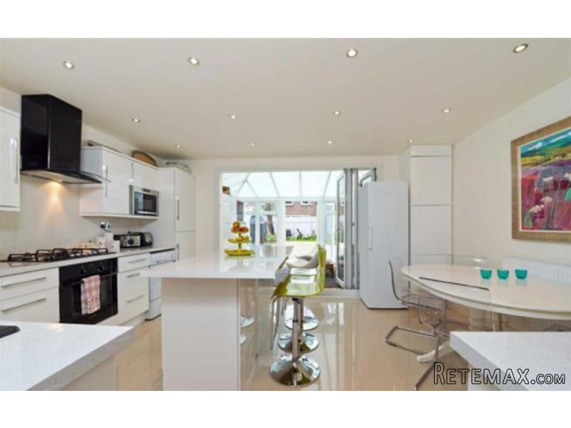 14 Marlborough Hill - 2