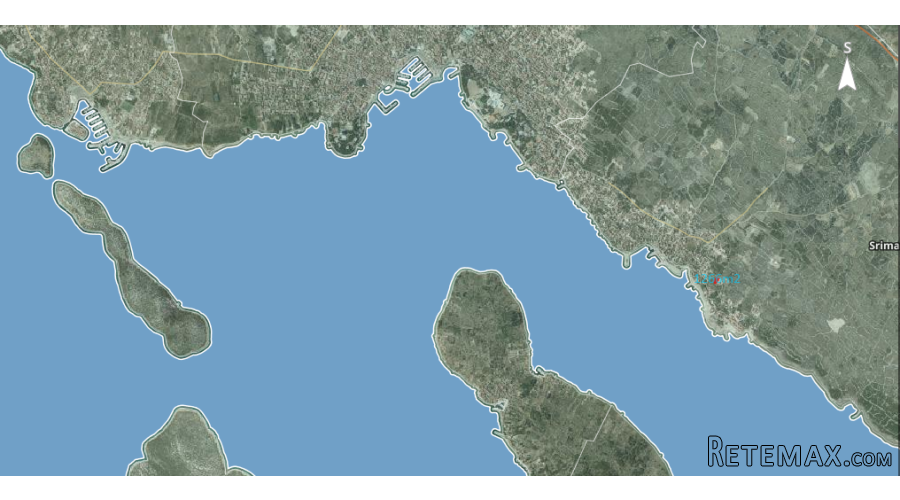 Prodajem građevinsko zemljište 1266 m2. Sr