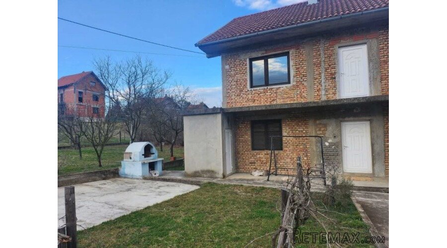 Prodajem kucu u Vranicu - 4