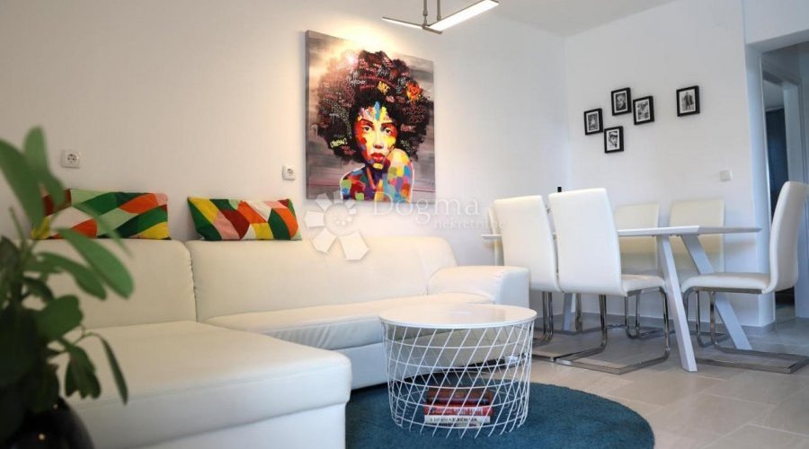 MALINSKA - APARTMANSKA KUĆA S DVA BAZENA - 5