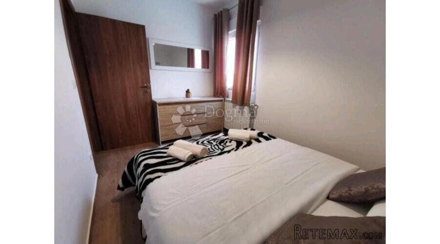 Kuća s 3 apartmana u mirnom dijelu Vodica! - 6