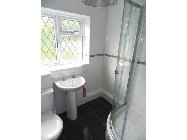 2 Bed House To Let in Birmingham - 2