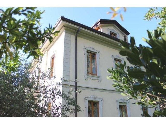 8 bedroom Villa For Sale: Cernobbio - 2